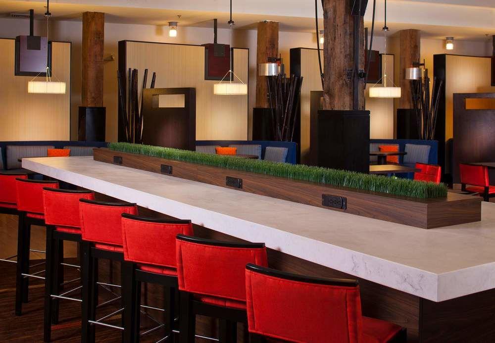 Courtyard By Marriott New Orleans Warehouse Arts District Hotel Ngoại thất bức ảnh