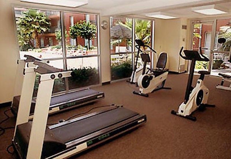 Courtyard By Marriott New Orleans Warehouse Arts District Hotel Tiện nghi bức ảnh