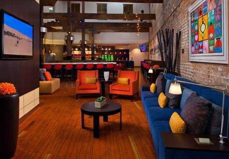 Courtyard By Marriott New Orleans Warehouse Arts District Hotel Ngoại thất bức ảnh